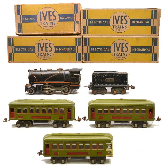 Ives Olive Gr. Set 1614 258 1663T two 610 612: Ives prewar O gauge olive green passenger set no. 1614 in individual OBs missing tender OB including 258 black steam loco with orange striping, brass and copper trim, 1663T tender, two 610 Pullman car