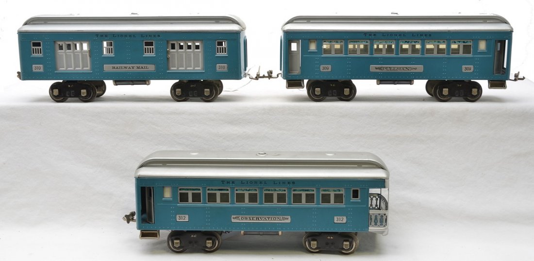 Lionel Blue Pass Cars w/Silver Roofs 310 309 312: Lionel prewar standard gauge blue passenger cars with silver roofs and inserts and nickel journals including; 310 baggage, 309 Pullman and 312 observation, C7.