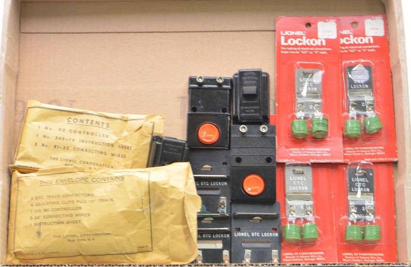 Lionel Packets 90 two 364C 3 OTC 4 CTC: Lionel postwar operating packet for a 3359 twin dump car, operating packet for a 345 culvert unloader with a 90 controller only, two 364C controllers, three OTC lockons, two 90 controllers and four CT