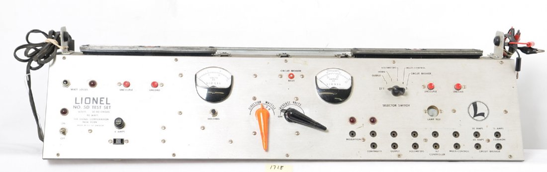 Lionel No. 5D test set w/original power cord, 1 lead: Postwar Lionel O gauge No. 5D test set with original power cord and one minor test lead. Test set looks C6 but will clean to look better.
