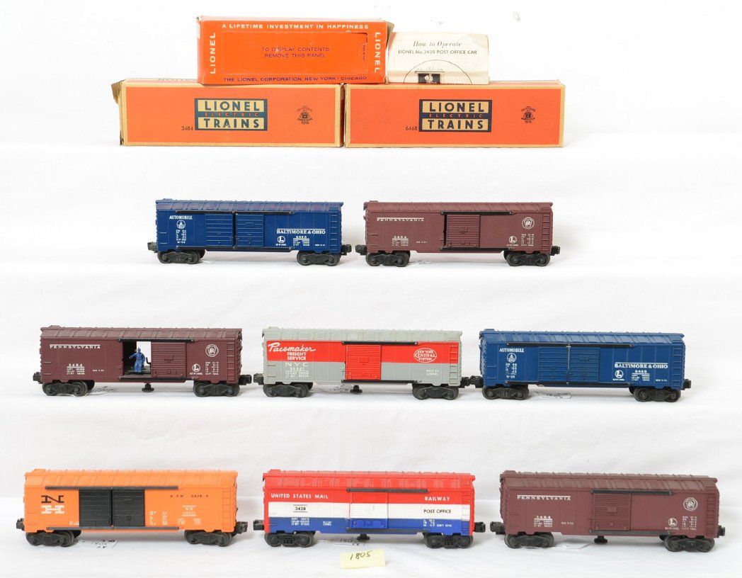 Lionel 3428, 3484 x3, 3494, 6468 x2, 6468-25 w/3 OB: Postwar Lionel O gauge 3428 RPO, three 3484 PRR, 3494 NYC, two 6468 B&O, and 6468-25 NH, C6-7. 3428, 3484, and 6468 original boxes included, 6468 missing tuck flap. One 6468 has a missing corner of sh