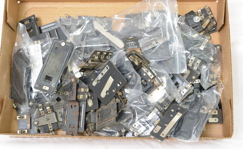 Large grouping of Lionel CTC, OTC, 145C, 153C, UTC,: Postwar Lionel O gauge CTC, OTC, 145C, 153C, UTC, 154C, 3656 components, 3424-100 components, 1009, 3376-105, and possibly other items. This is a General Condition lot, meaning we have not examined or