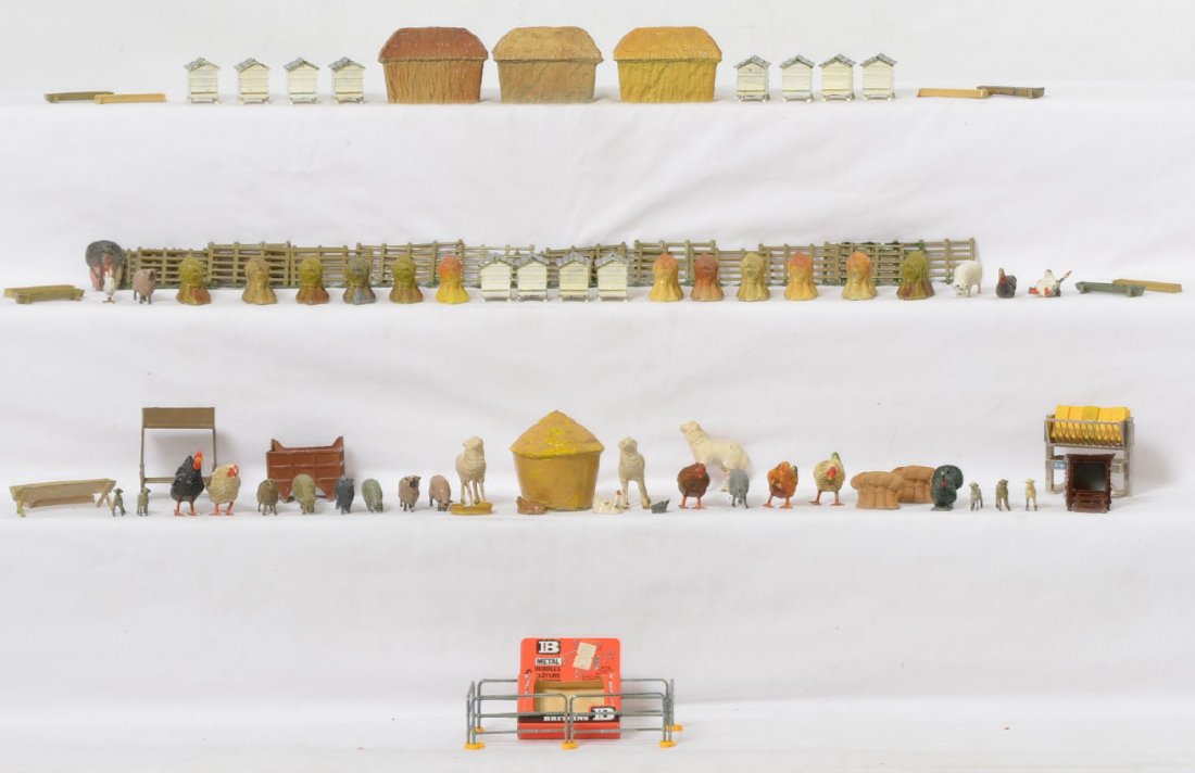 Britains diecast lead hay stacks, fences, chicken: Nice large group of Britains diecast lead animals and accessories, plus other items. Most items are vintage, a couple are modern. Some animals are composition material, some are lead. A limited and br