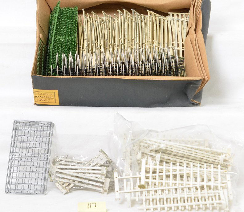 Large group of fencing for dioramas, Manoil,: Small grouping with a nice amount of fence sections. Diecast Manoil sections, a few plastic/rubber Blue-Box Toys sections, plastic/rubber Britains sections, and spot welded metal wire fence sections.