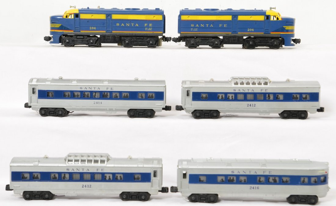 Lionel 204P/T w/2412, 2412, 2414, and 2416 Santa Fe: Postwar Lionel O gauge 204P and 204T Santa Fe Alco diesel A unit locomotives with blue stripe passenger cars, two 2412 vista domes, 2414 Pullman, and 2416 observation. 2416 has repainted roof, otherwi