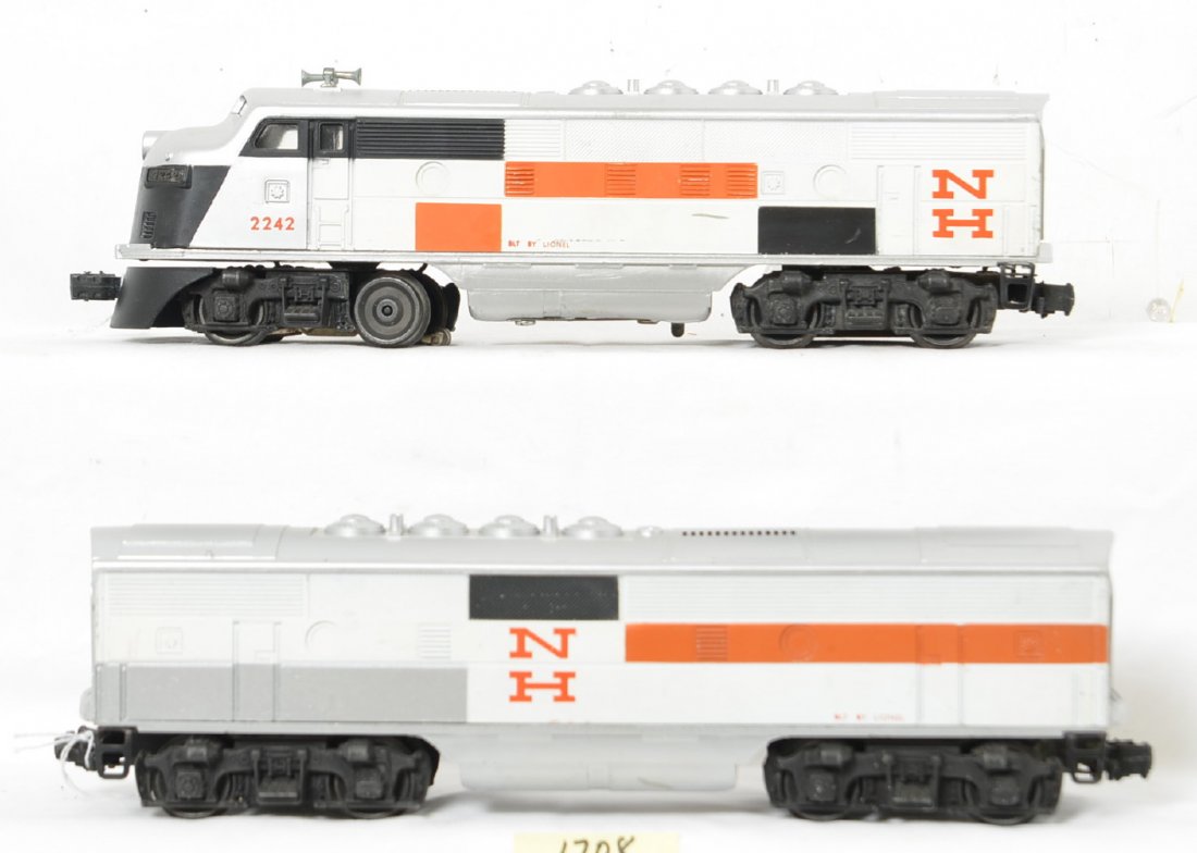 Lionel 2242 New Haven EMD diesel F3 A-B units: Postwar Lionel O gauge 2242 New Haven EMD diesel F3 A-B units. Nose and roof silver is repainted on A unit, all silver one B unit is repainted. A unit has battery damage and repainted chassis. B unit