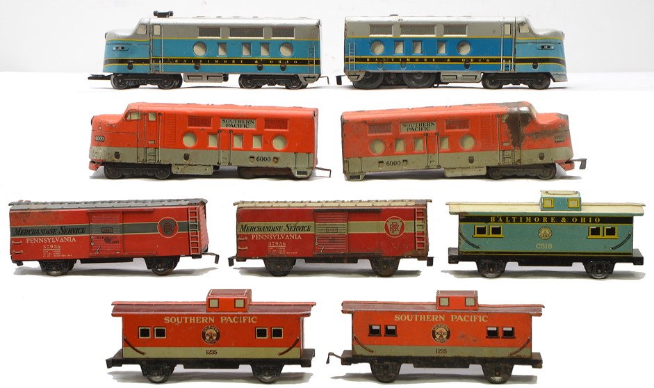Marx Litho 62 B&O AA 6000 SP AA & Freights: Marx lithographed 62 Baltimore & Ohio F3 AA diesel units with a C518 B&O caboose, two 6000 Southern Pacific dummy A units, two 37956 Merchandise Service Pennsylvania boxcar and two 1235 Southern Pacif
