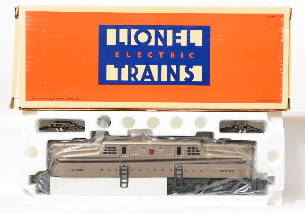 Lionel PRR Mint Series 18300 GG-1: Lionel modern O gauge Pennsylvania Mint Series; 18300 GG-1 diesel loco in OB. The loco appears to be factory wrapped C9-10. Locomotive original box has light corner and edge wear.
