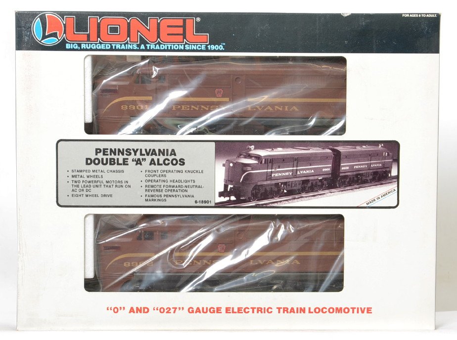 Lionel 18901 Pennsylvania Alco A-A set: Lionel modern O gauge 18901 Pennsylvania Alco A-A diesel locomotive set in OB. Set is factory wrapped in the OB C9-10. OB has some light wear on the bottom of the box.