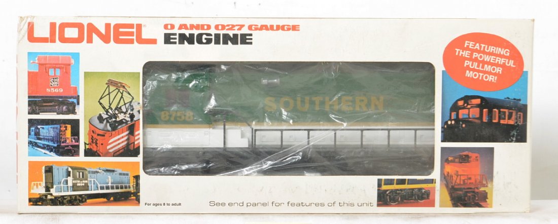 Lionel 8758 dummy Southern GP-7: Lionel modern O gauge 8758 Southern dummy GP-7 diesel locomotive in OB. Loco is C8-9 condition, OB has some light corner and shelf wear.