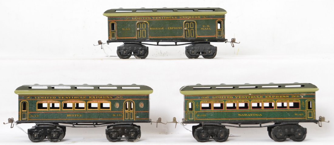 Ives O Ga. 129 130 131 Limited Vestibule Express Pass.: Includes 129 Saratoga, 130 buffet and 131 baggage express cars with fantastic lithographed bodies that have limited wear and only minor scratches on them. Unfortunately, the roofs have been totally re