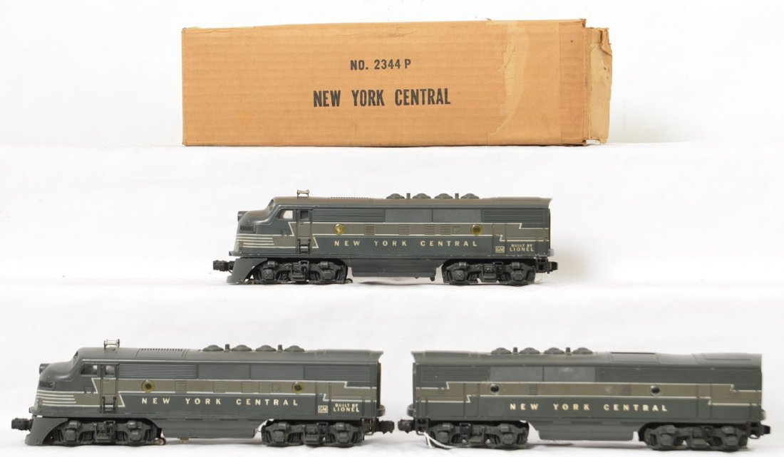 Lionel 2344 New York Central ABA F-3s OB: Nice looking set with some paint touch ups on the bellies of both A units but otherwise just minor paint wear on the trucks and pilots but it does have all reproduction porthole lenses. There is no ba