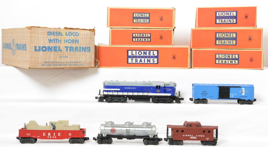 Lionel 2275W Wabash GP 2339 3444 6425 6464-475 6427-1: Great looking set with a 2339 Wabash GP that is in fantastic condition and all original with very little run time and a fantastic clean shell and frame with no screw cracks and only box rubs on the ro
