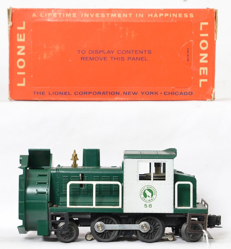 Lionel 58 Great Northern rotary snow plow in OB: A nice looking and unrun snow plow with very few signs of handling but it does have a cracked window strut, otherwise C8. Super clean all over with beautiful lettering on both sides and no missing par