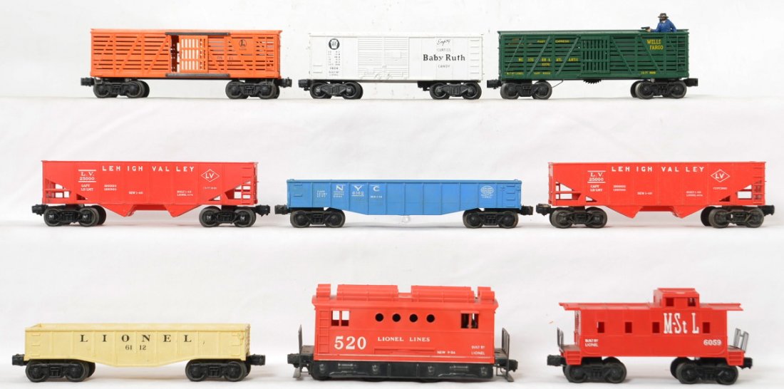 Lionel box cab electric & freight cars: Includes 520, 3370, 6076, 6076, 6112, 6162, x6014, 6646 and modern 6059 caboose. This is a General Condition lot meaning we have not graded or examined every item in the lot so the condition will typi
