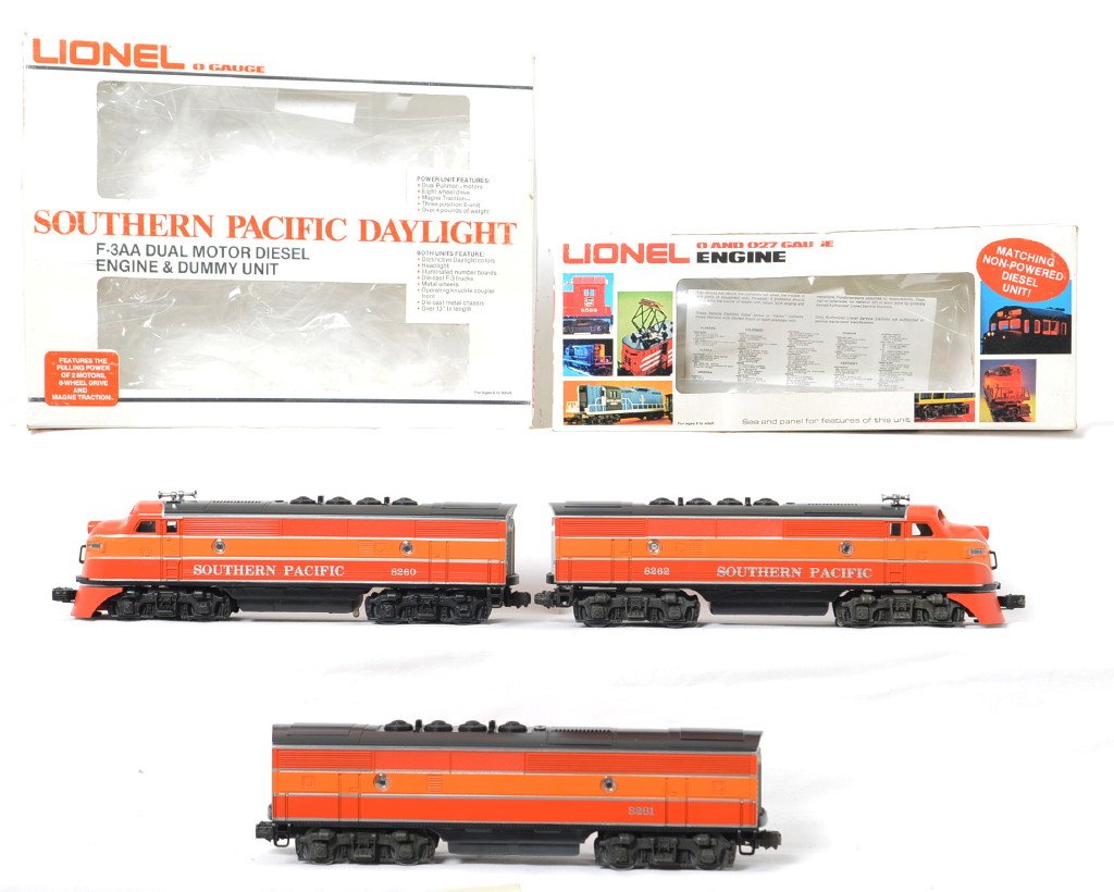 Southern Pacific F3 A-B-A 8260 8262 8261: Lionel modern O Gauge Southern Pacific F3 A-B-A in OBs. Includes 8260 and 8262 powered and dummy A units and 8261 B unit with horn. Locos are C8+ with light run time. OBs have some light wear at the c