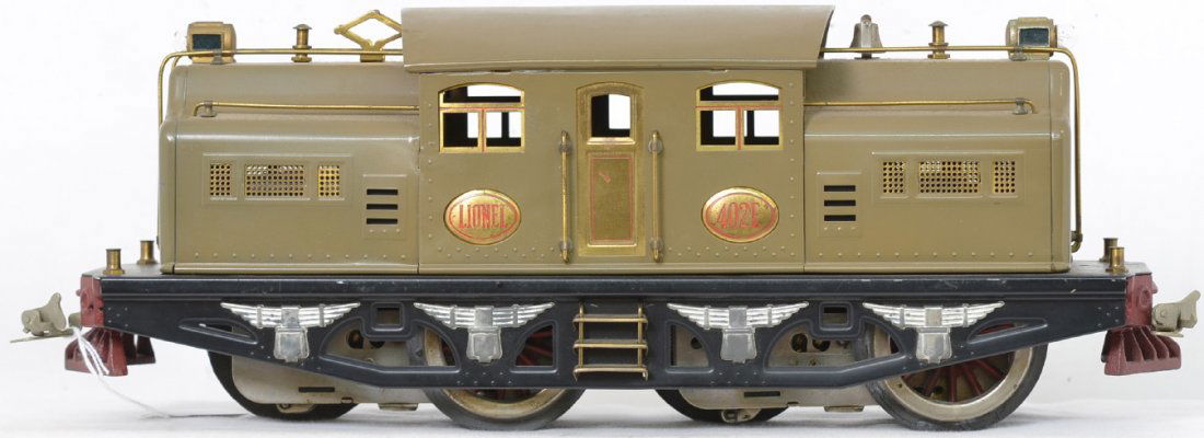 Lionel 402E electric 0-4-4-0 locomotive Mojave: Nice looking locomotive but suffering from metal fatigue on the wheels and also has two missing wheels. Very nice restoration although the parts previously mentioned will need to be replaced. It doesn
