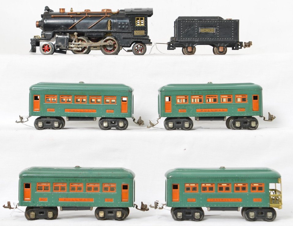 Lionel prewar O gauge 261 257T 607 x 3 & 608 passenger: Lionel prewar O gauge 261 2-4-2 steam locomotive with detached leading truck, 257T tender missing hand rail along the back, three 607 Pullman cars and a 608 observation car. The four passenger cars ar