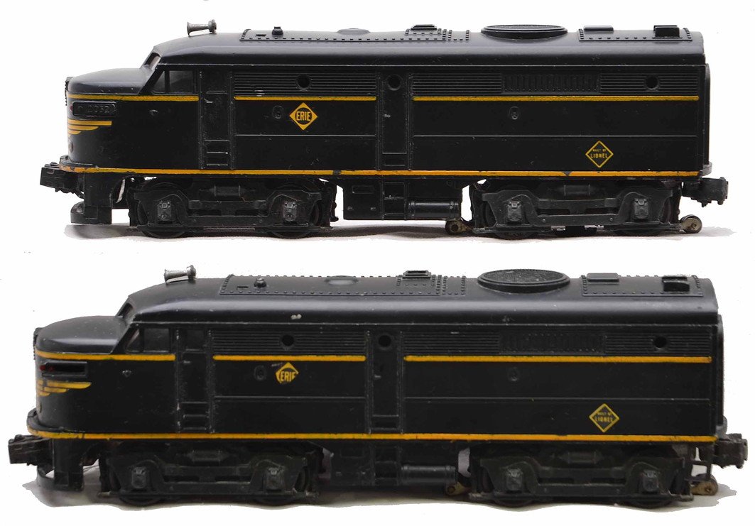 Lionel 2032 Erie Alco AA Diesel Units: Lionel postwar 2032 Erie Alco AA diesel units, C6.