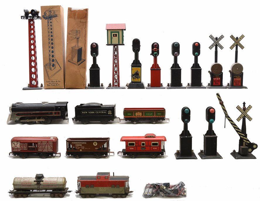 Marx 494 552 738701 59 556 404 416 413A 418 438: Marx train set and accessories including; 494 Canadian steam loco, New York Central four wheel tender, 552 Rock Island gondola, 738701 Pennsylvania hopper, 59 Union Pacific stock car, 556 New York Cen