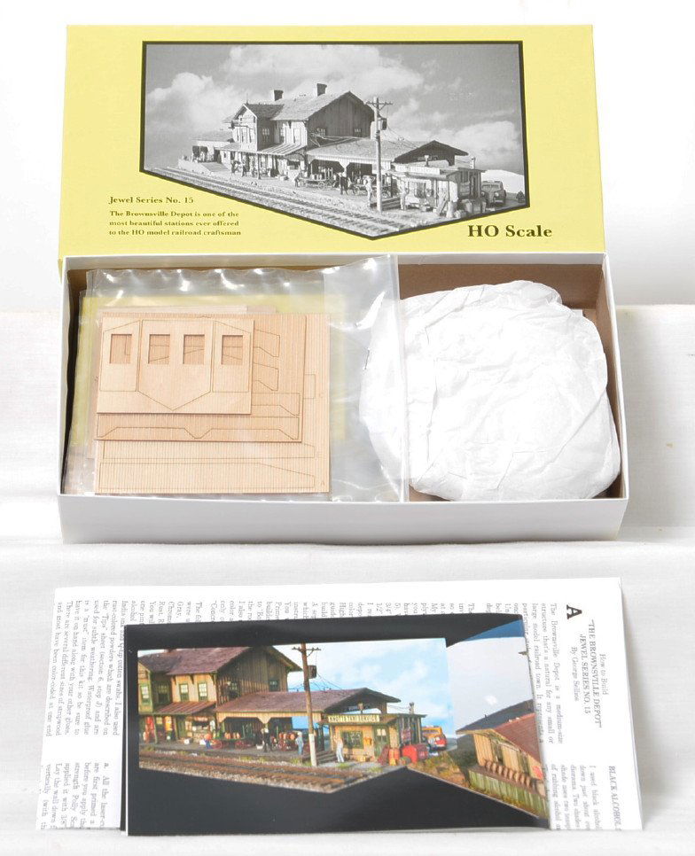 Fine Scale Miniatures No. 15 Brownsville Depot kit: Fine Scale Miniatures modern HO building kit in OB. Kit is Jewel Series No. 15 Brownsville Depot. Kit is new in box C10 with bags sealed. OB has some light wear and two small pieces of tape.