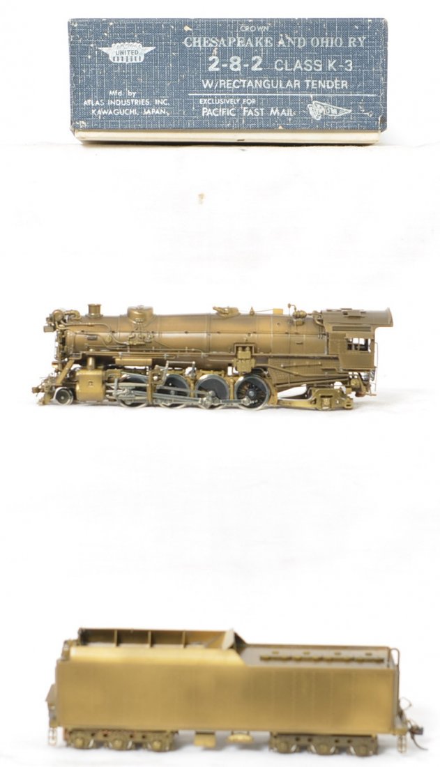 Pacific Fast Mail C&O 2-8-2 K-3 steam locomotive brass: Pacific Fast Mail modern HO brass Chesapeake and Ohio 2-8-2 K-3 steam locomotive in OB. Loco is C7-8 condition with nice even darkening of the brass from age, no major spots or blemishes. OB has light