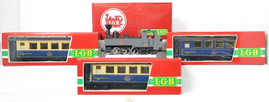 LGB 2070 D Orient Express loco and cars: LGB modern G scale 2070 D Orient Express gray steam locomotive in OB. Loco is C7-8, one detail part missing from roof, and driver and loose windows in cab. Also included 3097 3098, and 3099 passenger