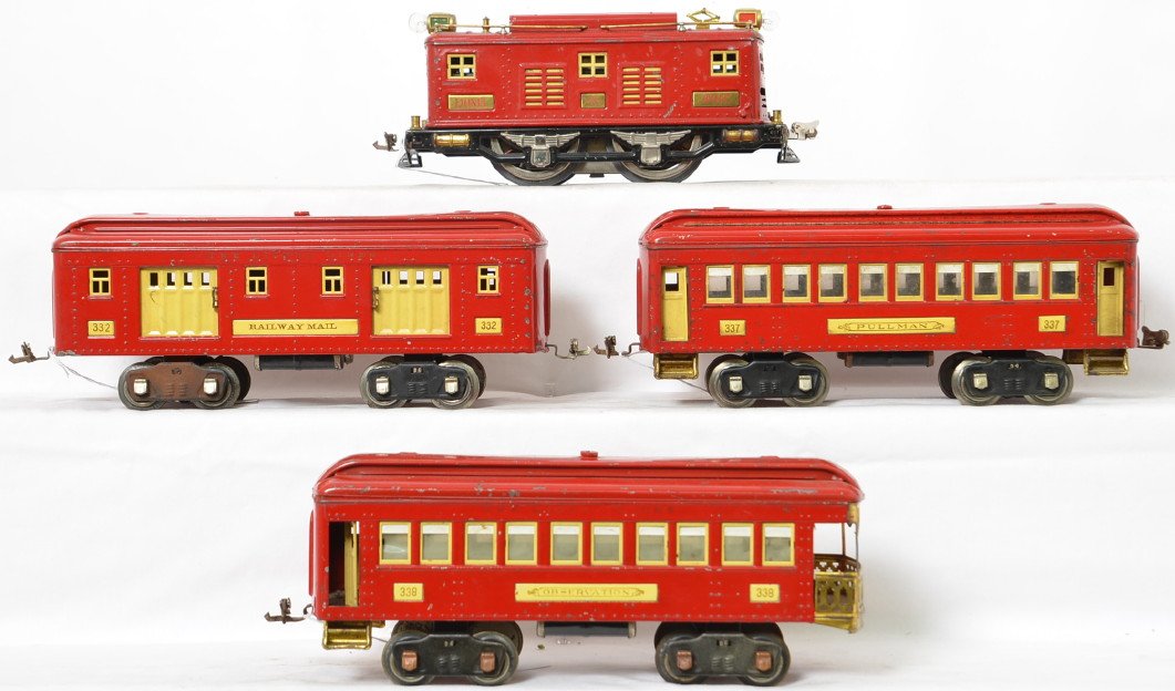 1931-32 Lionel prewar 360E red passenger set 8E 332 337: 1931-32 Lionel 360E red passenger set consisting of an 8E electric locomotive 332 railway mail, 337 Pullman and 338 observation cars. The locomotive has a replacement light and coupler but the set is 