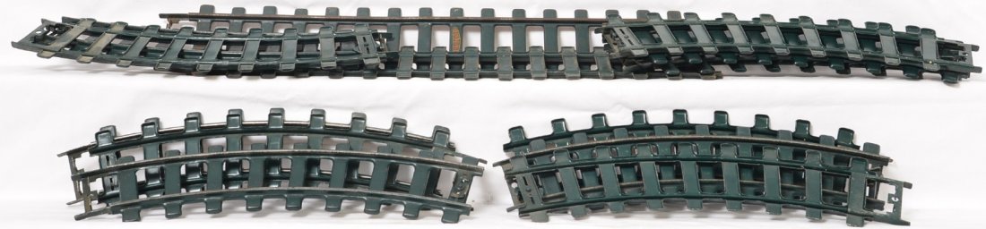 Original Buddy L outdoor train track lot 12 curve 2: Original Buddy L outdoor train track lot 12 curve 2 straight sections in very nice shape, C6+.