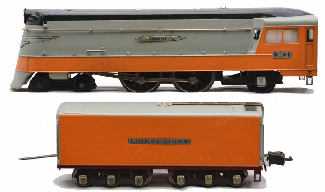 Lionel 250E Hiawatha Steam Loco & Tender: Lionel prewar O gauge 250E Hiawatha steam loco and tender with nickel journals. The loco and tender have been restored. The engine is missing one marker light and the tender is missing the whistle.