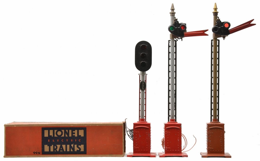 Lionel Std. Ga. 99N Train Control 2-80 Semaphores: Lionel prewar standard gauge 99N light train control with red base and ladder, aluminum pole, black target head and nickel plate in a worn OB and two 80 semaphores, one with a red base, black ladder, 