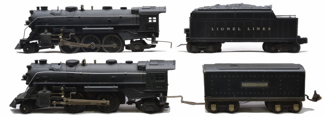 Lionel Prewar 1664 Loco 1689T 1666 Loco 2666W: Lionel prewar O gauge 1664 black steam loco and a 1689T tender with a gunmetal base and black top. The 1664 has a paint touch up on the top of the boiler. Also included is a 1666 black steam loco with