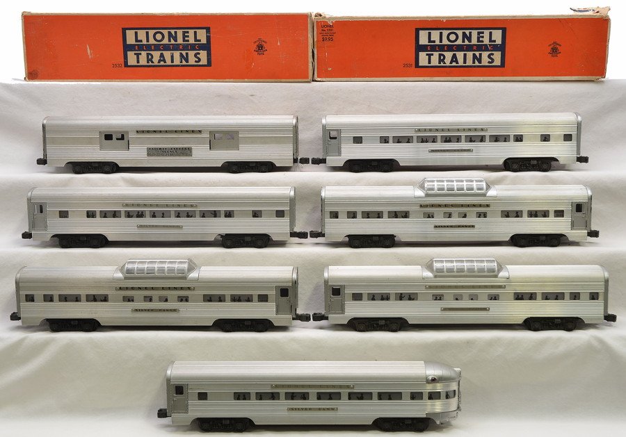 Lionel Alum. Cars 2530 2534 2533 3-2532 2531: Lionel postwar aluminum passenger cars including; 2530 Railway Express Agency baggage, 2534 Silver Bluff Pullman, 2533 Silver Cloud Pullman, three 2532 Silver Range vista domes, one in worn OB with or