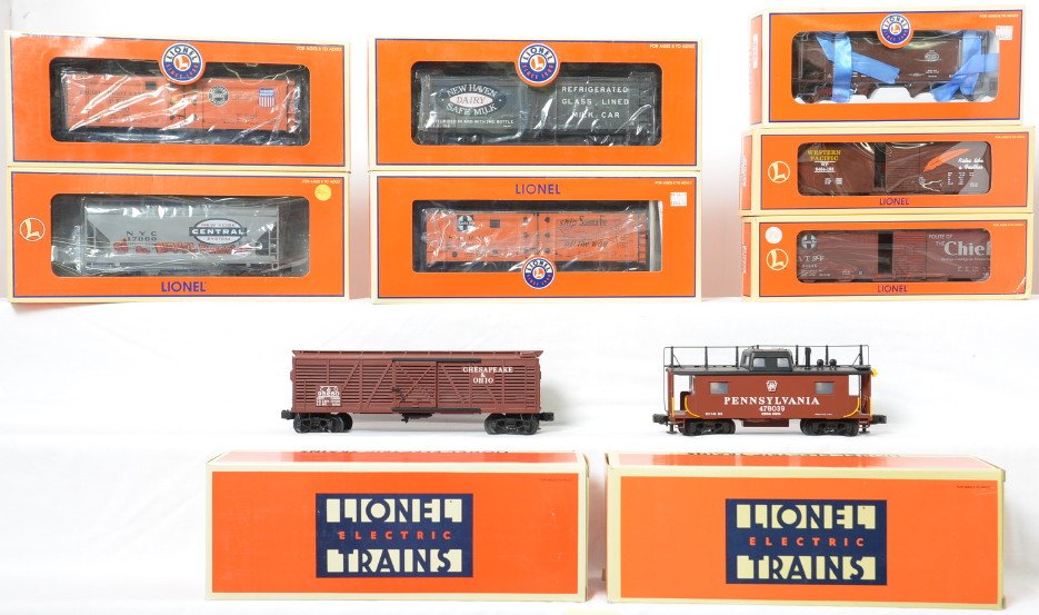 9 Lionel freight cars 51702 51402 17335 17351: Lionel modern O gauge freight cars in OB. Nine freight cars include 51702 Pennsylvania N-8 caboose, 51402 Chesapeake and Ohio stock car, 17335 New Haven milk car, 17244 Santa Fe boxcar, 17233 Western 