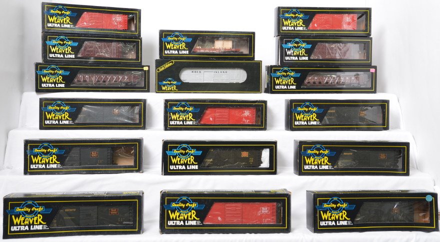 17 Weaver Rock Island boxcars and other freight cars: Weaver modern O gauge Rock Island freight cars in OBs. Seventeen cars include eleven PS-1 boxcars. The boxcars are a mix of red and green cars and a few variations of each. Also included are two U1700