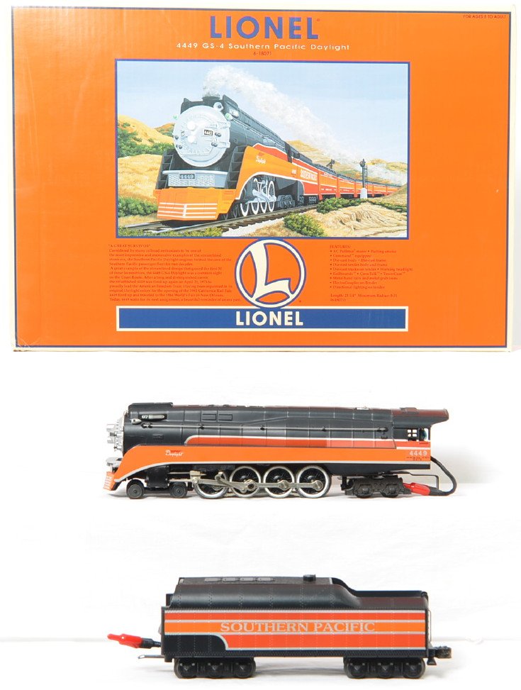 Lionel 18071 Southern Pacific Daylight GS-4 loco: Lionel modern O gauge 18071 Southern Pacific GS-4 Daylight steam locomotive in OB. Loco features TMCC, Railsounds, Electrocoupler, smoke unit and much more. Loco is C8 with run time.