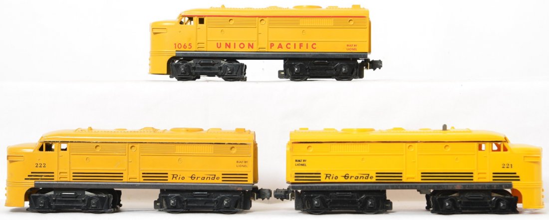 Lionel Postwar O gauge 221 222 Rio Grande & 1065 Union: Lionel Postwar O gauge 221 and 222 Rio Grande & 1065 Union Pacific Alco diesels, C6.
