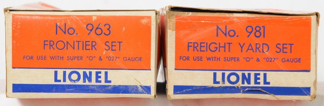 Lionel Postwar O gauge 963 Frontier & 981 Freight Yard: Lionel Postwar O gauge 963 Frontier & 981 Freight Yard sets in original boxes. The sets are complete but the 981 set has a reproduction chimney and a reproduction instruction sheet. there is no instru