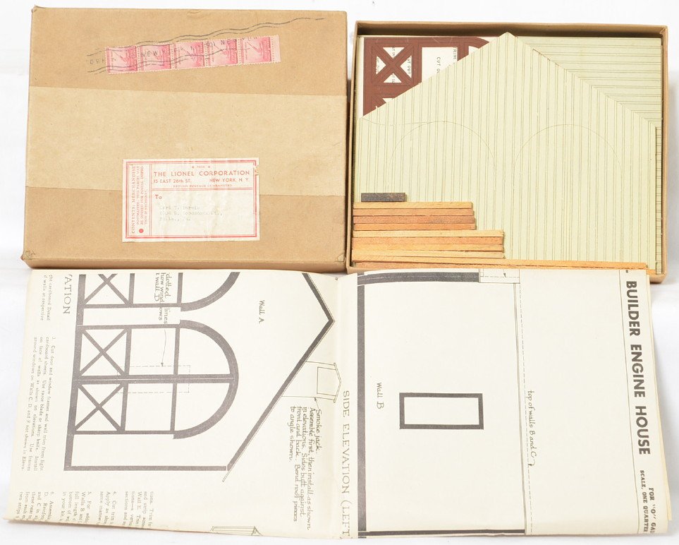 Lionel prewar O gauge 1942 Skyline building kit premium: Lionel prewar O gauge Skyline Engine House building kit that was a catalog premium offer in 1942, C9, unbuilt in a nice box.
