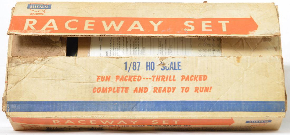 Lionel Postwar HO 9544 Pikes Peak slot set in OB no: Lionel Postwar HO 9544 Pikes Peak slot set in original box with instructions and many parts including the landscape pieces but no cars. All of the pieces appear to be C6-7 and the box is very nice.