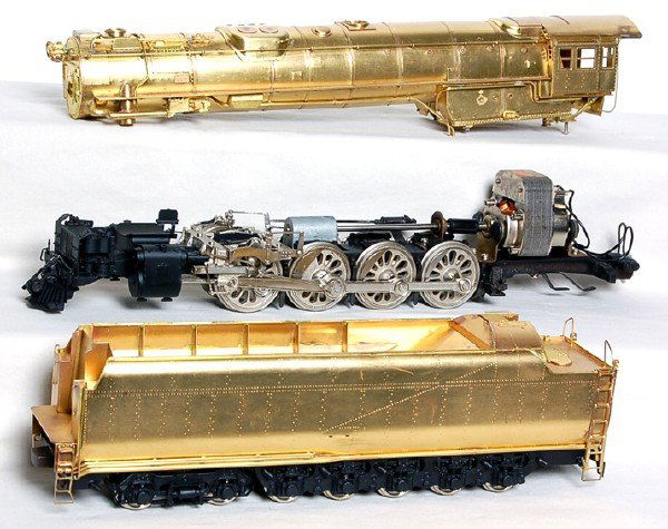 Brass KTM Scale Models NYC 4-8-4 Niagara Boxed: Brass O scale KTM Scale Models from US Hobbies Inc. New York Central 4-8-4 Niagara. Steam and tender not fully assembled and has some tarnishing in original carton C7.