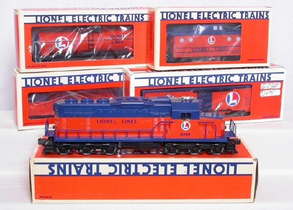 Lionel Lines freight set 8380 6214 6313 9849 9239: Lionel Lines freight set including 8380 SD28 loco, cars 6214 6313 9849 9239, all C9-10 in OBs.
