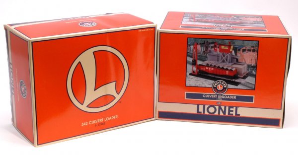 Lionel 12982 Loader 12983 Unloader MINT OB: Lionel 12982 Culvert 342 Loader and 12983 Culvert 345 Unloader in original boxes. Some water staining on boxes. Both units are Mint C10.
