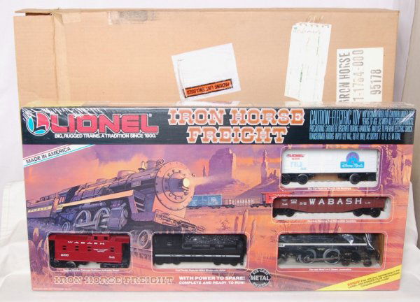 lionel iron horse freight train set