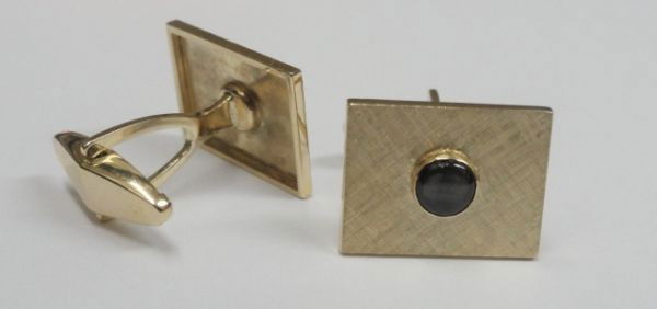 14K Lucien Piccard Cufflinks: 14K Yellow Gold Lucien Piccard signed cufflinks with a black star sapphire in each cufflink. With original box. 6.8 dwt