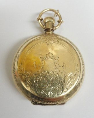 18K Gold Gent's Hunting Case Pocket Watch: 18K Yellow Gold Gent's Hunting Case Pocket Watch American Watch Co. Riverside. Serial 920577. Movement 33mm, 43.1 dwt, hairline fractures on porcelain dial, minor dents on back cover and dust cover, m
