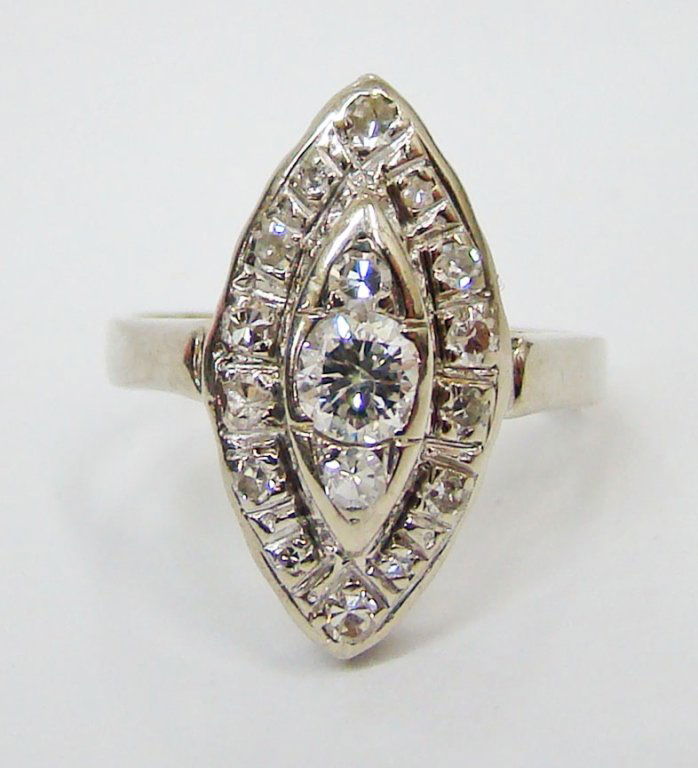 Lady's Diamond Ring: Lady’s Diamond Ring, round diamonds total approx. ¼ ct., 10K white gold, 1.3 dwt, ring size 3-1/2