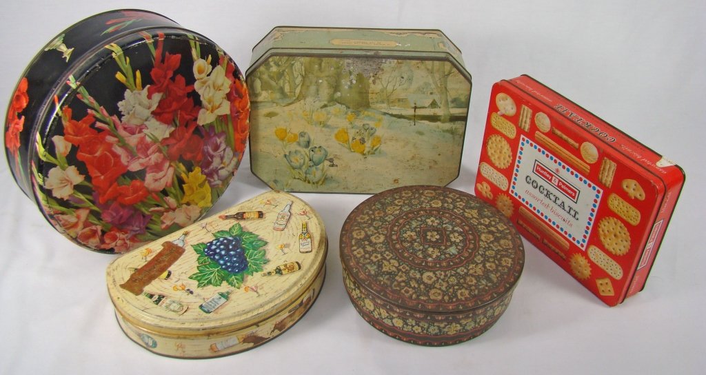 5 Huntley and Palmer's Biscuit Tins: 5 Huntley and Palmer's Biscuit Tins