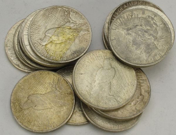 18 Peace Silver $1 Dollars: 18 Peace Silver $1 Dollars, mixed dates
