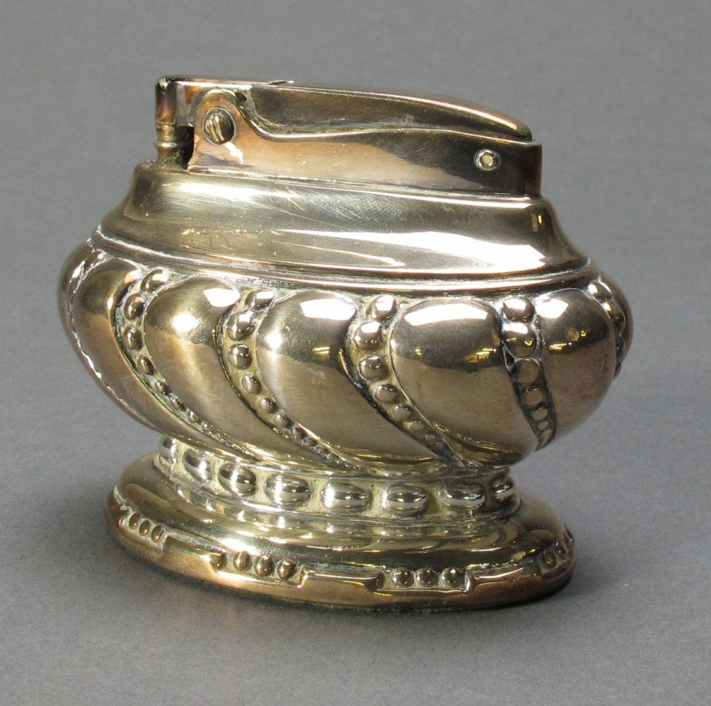 52 Vintage Ronson Table Lighter